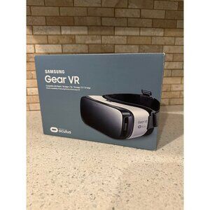 Samsung Gear VR Oculus Virtual Reality Headset‎ for Note5 S6 edge+ S7 nib
